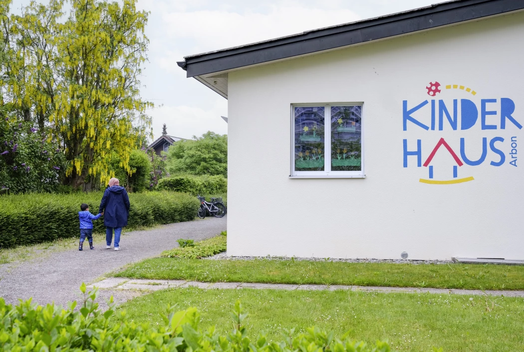 Die Neustrukturierung im Kinderhaus Arbon soll sowohl für Eltern und Kinder als auch für die Belegschaft reibungslos vonstattengehen, so die Beteiligten.